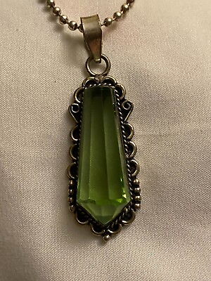 #ad SS925 3 INCH PENDANT WITH 2 INCH GREEN STONE 17quot; BEAD CHAIN $21.95