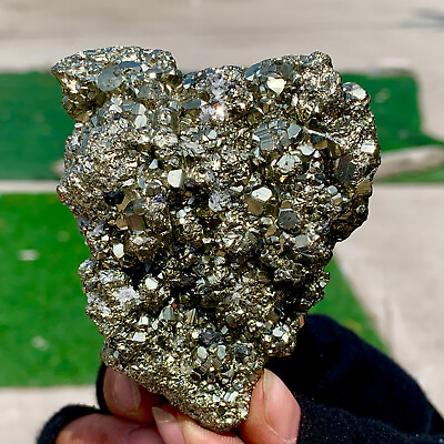 #ad 302G The mineral is large and the primary pyrite has undergone free treatment $92.00