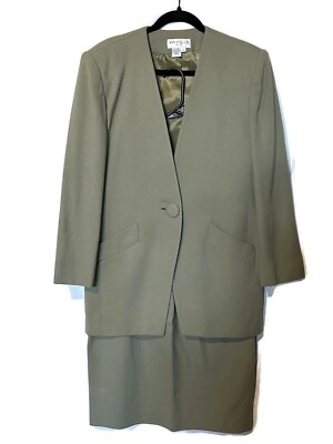 #ad Rare Women#x27;s Vintage Saville Suit Hunter Green Jacket and Skirt Set Size 12 $65.00