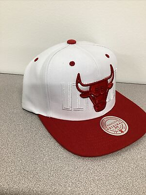 #ad Chicago Bulls Mitchell amp; Ness White Red Adjustable Snapback Hat New $16.95
