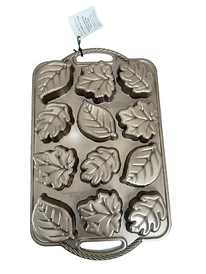 #ad Nordic Ware Williams Sonoma Leaf Cakelet Pan Leaf lettes 2.5c Gold Baking USA $18.74