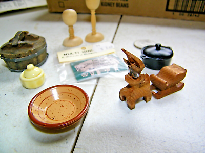 #ad Vintage Dollhouse Miniature Lot Accessories Assorted Yellow Ceramic Dish ect $14.99