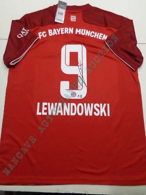 #ad Robert Lewandowski FC Bayern Munchen Autographed 21 22 Home Jersey GA coa $224.00