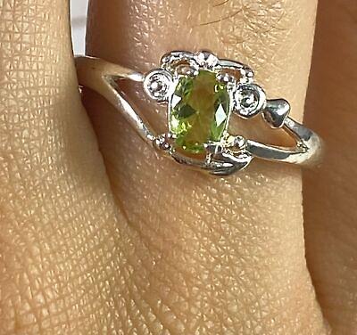 #ad 925 Peridot Ring Ornate Pronged Gemstone Size 8 $31.05