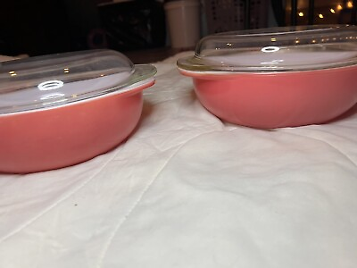 #ad Vintage Pyrex 2 Quart Flamingo Pink #024 Round Casserole Baking Dish w Lid $50.00