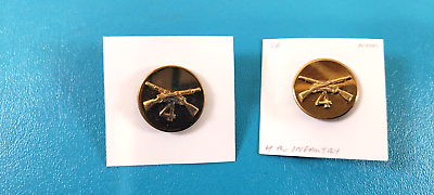 #ad WWII Pair of U.S. Army 4th Infantry Regiment Collar Pins Medals Screw Backs $14.99