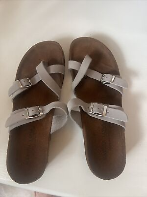 #ad Marina Luna Sandals Sz 9 Comfort Leather Italy Thong Toe Loop Gray $14.99