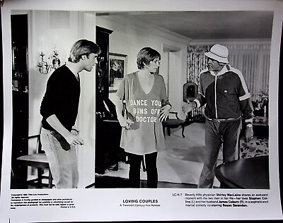 #ad PHOTO SHIRLEY MACLAINE JAMES COBURN IN LOVING COUPLES MOVIE PRESS KIT PHOTO $6.36