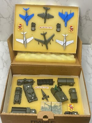 #ad Vintage Midgetoy Collectable Military Set Die Cast Vehicles Toys $200.00