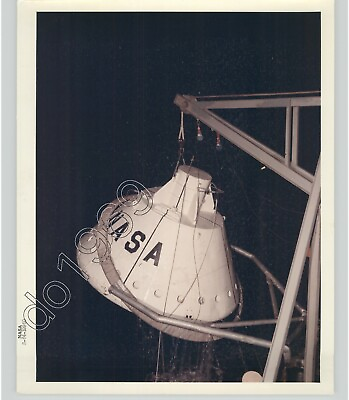 #ad US NAVY Ship Recovers NASA LANDING POD Astronauts Space Travel 1970s Press Photo $85.00