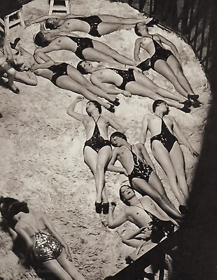 #ad 1932 76 Vintage BRASSAI Paris Folies Bergere Nude Showgirls In Costume Photo Art $158.13