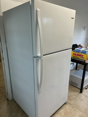 #ad #ad Whirlpool Refrigerator Fully Loaded SER. VSX4084775 White Whirlpool Date: 2009 $250.00