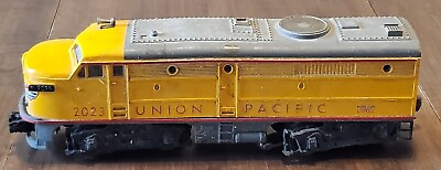 #ad VINTAGE LIONEL POST WAR O GAUGE #2023 UNION PACIFIC ENGINE Not Tested T7298 $60.00