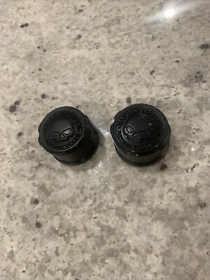 #ad Oem Willie G Front Axel Nut Covers Used Black 43000096 $20.00