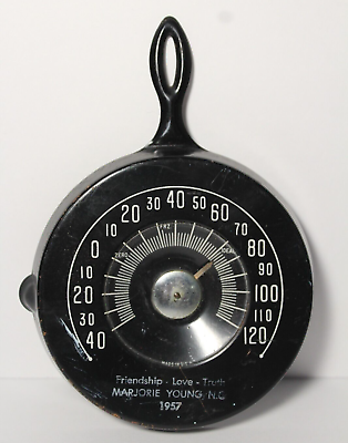 #ad 1950s 1957 Vintage Kitchen Thermometer Skillet Shaped For A Cast Iron Collector $27.99
