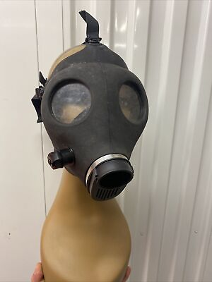 #ad US Army Gas Mask Vintage Military Black Chemical Biological Size M $39.99