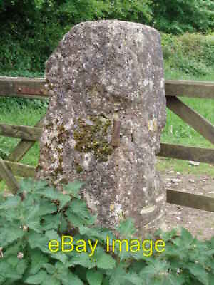 #ad Photo 6x4 Limestone gate post East Horrington An old unused limestone ga c2006 GBP 2.00
