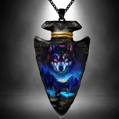 #ad Unique Wolf Pattern Arrowhead Pendant Necklace $12.75