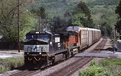#ad NS 9666 NORFOLK SOUTHERN Railroad Train Locomotive EMMAUS PA 2007 Photo Slide $4.99