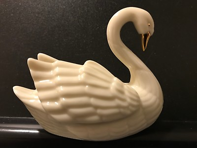 #ad LAST ONE Lenox Porcelain Swan Figurine Retired Cygnet Bird Trumpeter FREESHIP $24.99