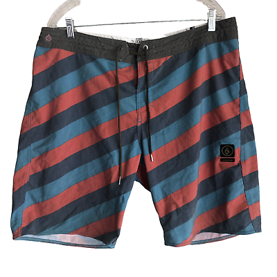 Volcom Slingers Men#x27;s Board Shorts Size 36 Striped Active Swim Surf Beach Summer $19.70