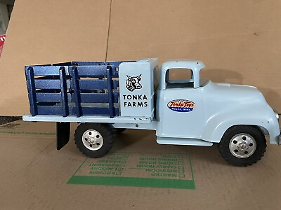 #ad 1957 Blue Tonka Farms Stake Truck $275.00
