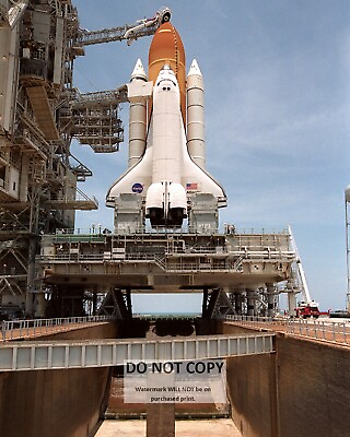 #ad ATLANTIS ATOP THE MOBILE LAUNCHER PLATFORM FOR STS 101 8X10 NASA PHOTO EP 343 $8.87