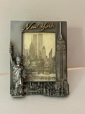 #ad New York City Skyline Metal Picture Frame Skyline Statue of Liberty 21 2 X 31 2 $11.34