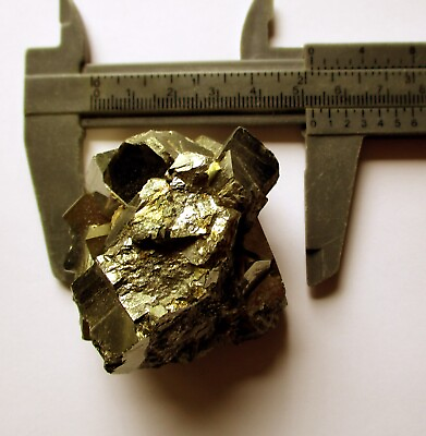 #ad Natural fools gold Pyrite cube structure 170g 50mm GBP 12.50