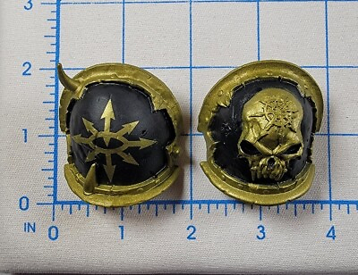 #ad Warhammer 40k Male Shoulder Pads Custom Fodder 7quot; 1 10 Scale Chaos Space Marine $4.98