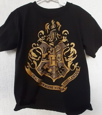 #ad Harry Potter Kids Black Tshirt Sz: 7 Graphic Front Width 15.5quot; Length 19quot; $6.00