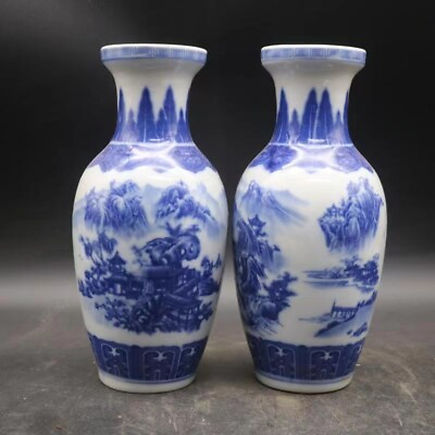 #ad A pair of blue and white porcelain landscape vases of Qianlong in ancient China $59.99