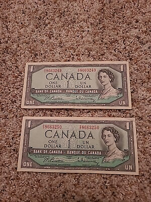 #ad 1954 X 2 CANADA ONE DOLLAR BILLSIN NUMERICAL SEQUENCE Great Condition $11.95