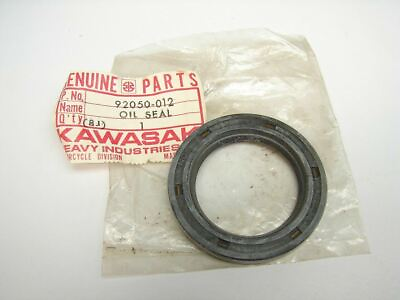 #ad NOS New Kawasaki C2 G4 KV100 Engine Cover Oil Seal 92050 012 $6.89