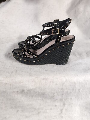 #ad Vince Camuto VC Tamblyn black soft cow patent leather wedge sandal Size 7.5 READ $18.89