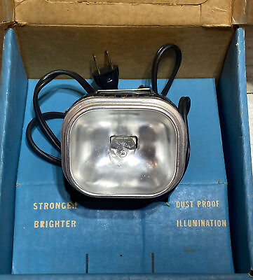 #ad GE Super 8 PRO Movie Light Movielite Zoom Beam Model 75 Needs New Bulb $12.99